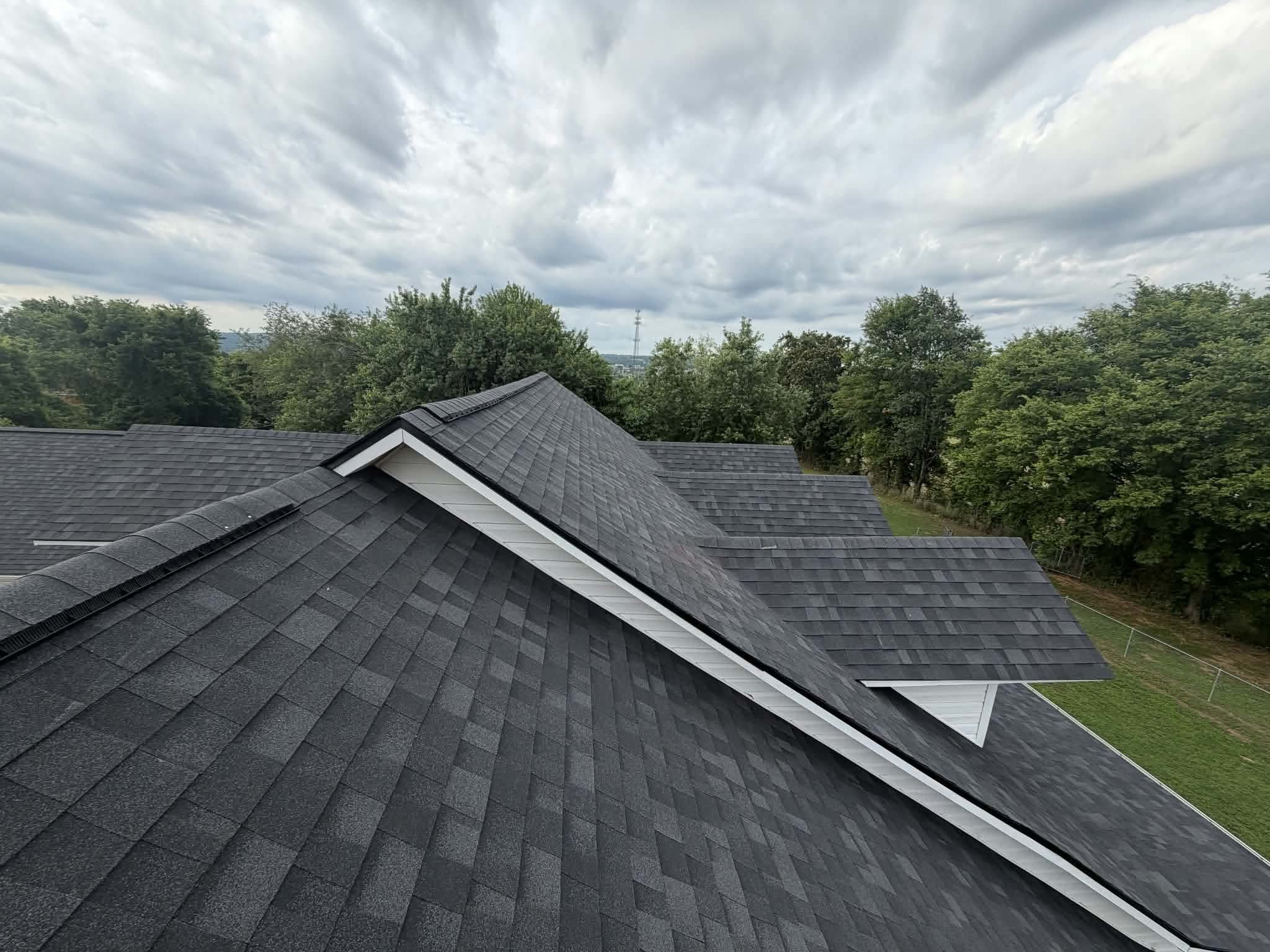 Shingle roofing project in the River Valley